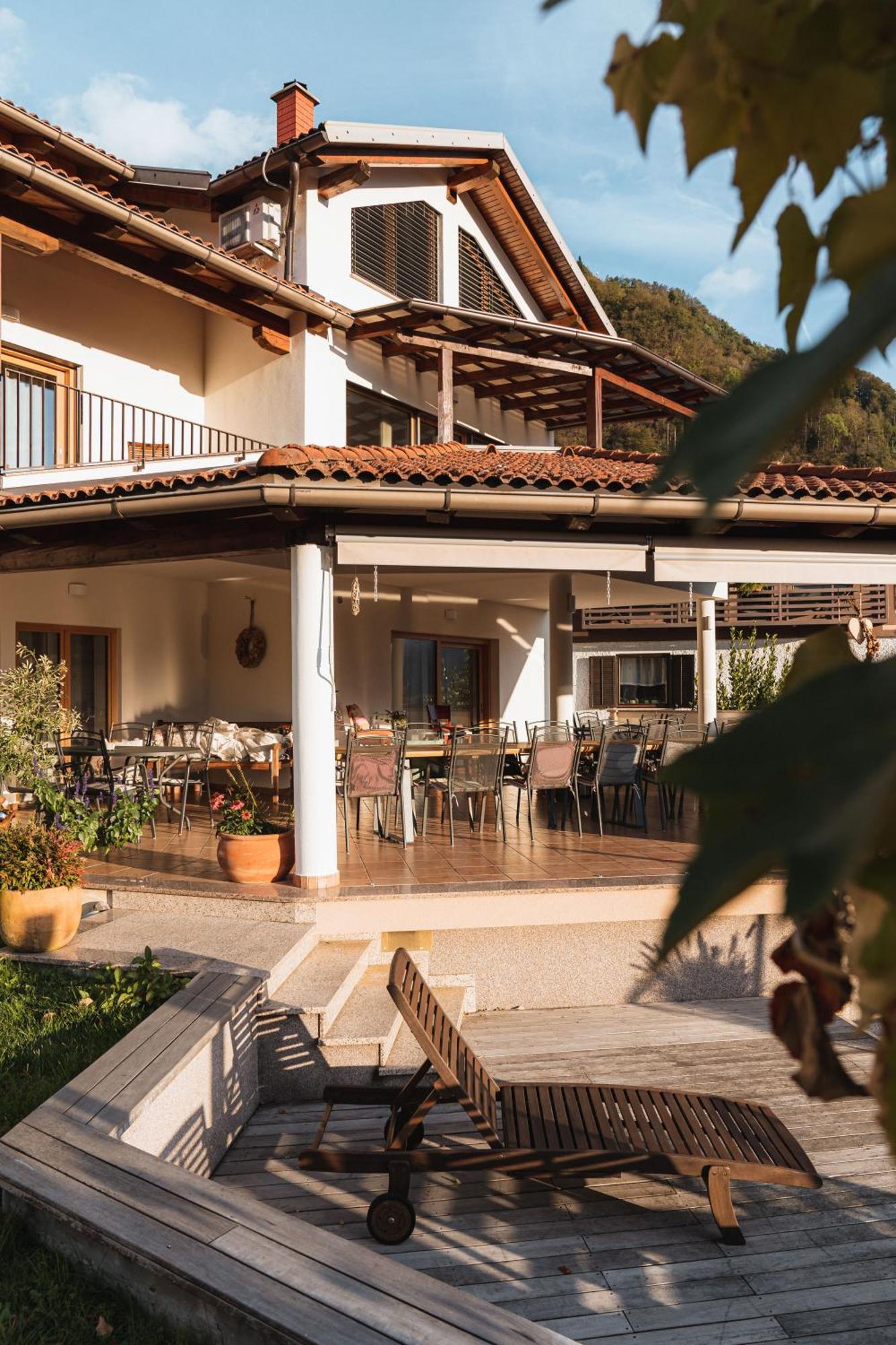 Hotel Penzion Kobala Tolmin Kültér fotó