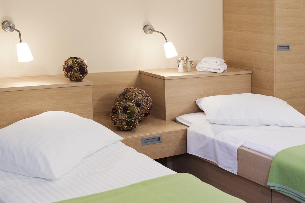 Hotel Penzion Kobala Tolmin Szoba fotó